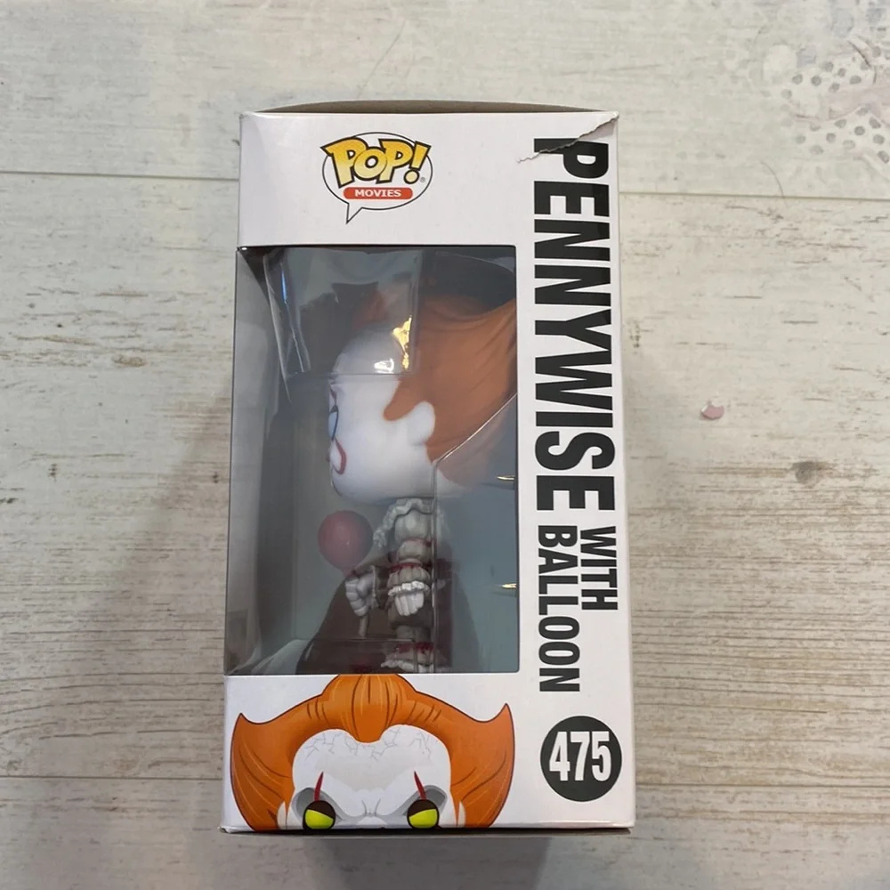 Funko Pop Pennywise With Balloon #475 IT Exclusive Figure - Picture 4 of 10